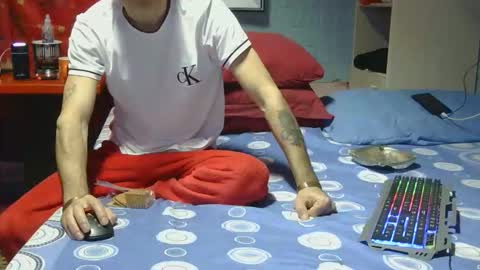 Snapshot of rogobeteilie chatting on February 27, 10:04 am Banderas online show from February 27, 10:04 am