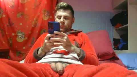 Snapshot of rogobeteilie chatting on March 7, 10:01 am Banderas online show from March 7, 10:01 am