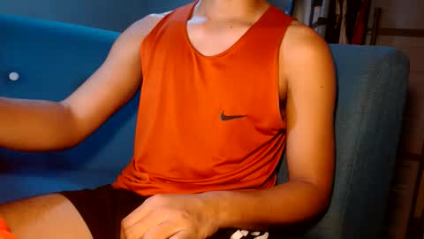 Snapshot of rogueprince_jace chatting on March 20, 10:20 am Jace online show from March 20, 10:20 am