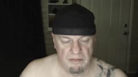 roinaz online show from December 3, 7:00 pm