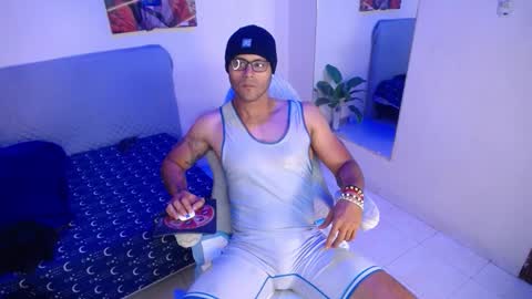 Snapshot of rokko_tgn chatting on February 28, 6:53 pm Rokko online show from February 28, 6:53 pm