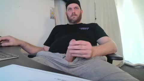 Snapshot of rolly6060 chatting on December 5, 1:58 am TheSeccy online show from December 5, 1:58 am