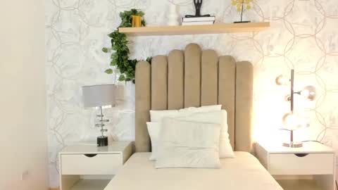   online show from December 29, 12:01 pm