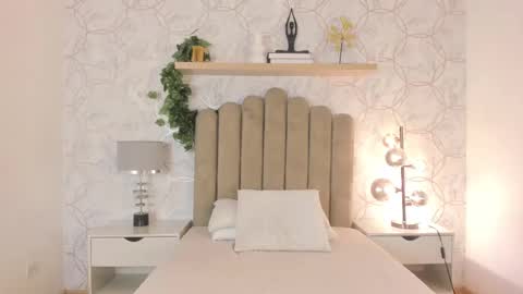   online show from February 19, 11:49 am