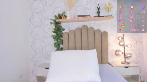   online show from September 9, 11:32 am