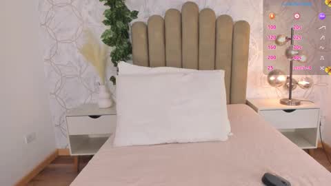   online show from October 28, 12:52 pm