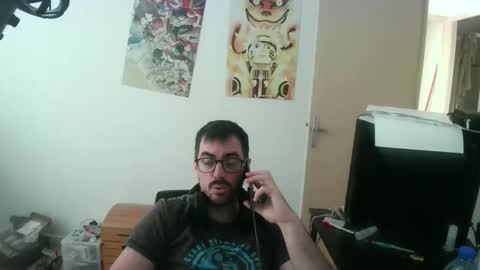 Snapshot of romainb72 chatting on April 24, 5:59 pm romainb72 online show from April 24, 5:59 pm