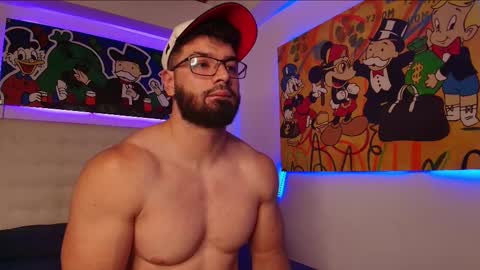 Roman Lux online show from February 13, 6:30 am