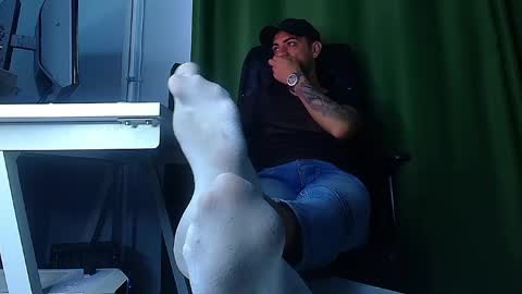 romaniamaster1 online show from April 14, 5:57 am