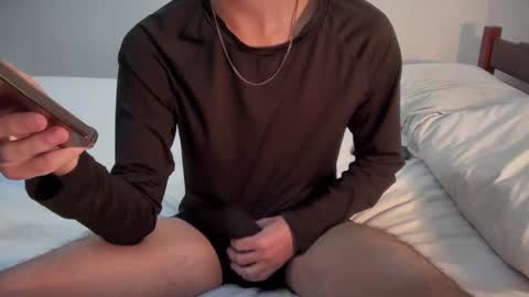 romanovich555 online show from February 25, 9:46 pm