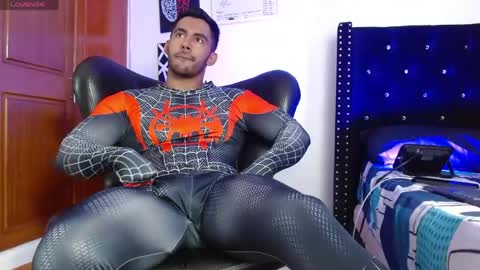 Roman online show from April 6, 6:09 pm