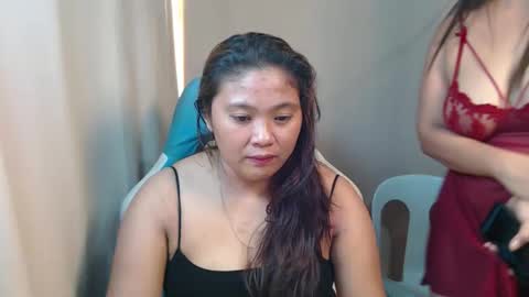 romanticpinay online show from March 16, 1:55 am