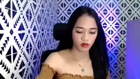 Snapshot of romanticslutxxx chatting on February 6, 6:46 pm empress online show from February 6, 6:46 pm