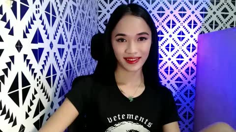 Snapshot of romanticslutxxx chatting on February 8, 7:05 pm empress online show from February 8, 7:05 pm