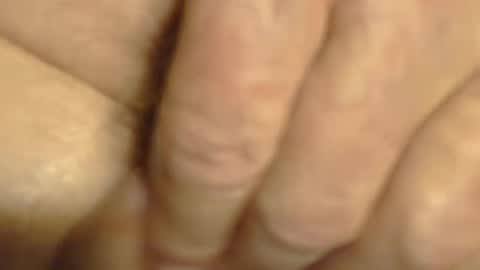 Snapshot of romantiko9 chatting on March 11, 5:49 am romantiko9 online show from March 11, 5:49 am