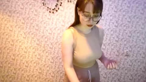 Snapshot of romeliamimozo chatting on November 21, 11:31 am Alya online show from November 21, 11:31 am