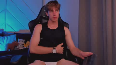 Snapshot of romeo_ricci1 chatting on January 16, 6:14 am Romeo Ricci online show from January 16, 6:14 am