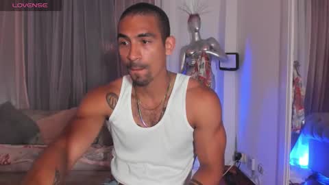 R O M E O  online show from December 19, 11:46 pm