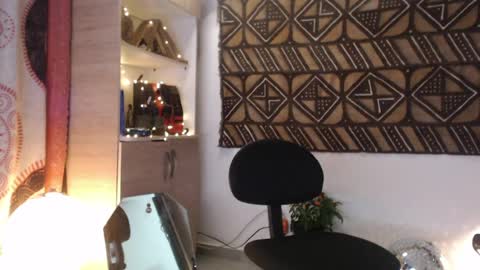 R O M E O  online show from March 30, 1:39 am