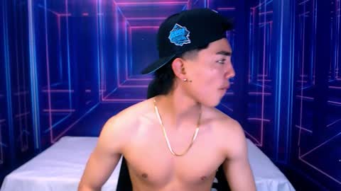 Romeo online show from October 27, 7:07 pm