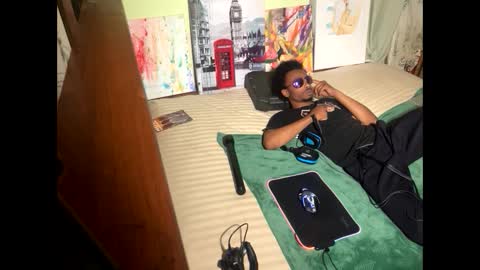 romeotyn online show from February 17, 1:15 am