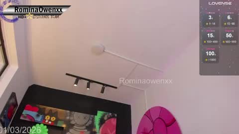 Snapshot of rominaowenxx chatting on March 2, 12:13 am ROMINA OWEN online show from March 2, 12:13 am