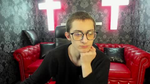 ronbevs online show from March 28, 7:24 pm