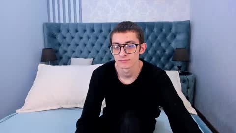 ronbevs online show from April 16, 7:36 pm