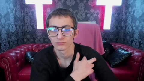 Snapshot of ronbevs chatting on April 30, 8:57 pm ronbevs online show from April 30, 8:57 pm