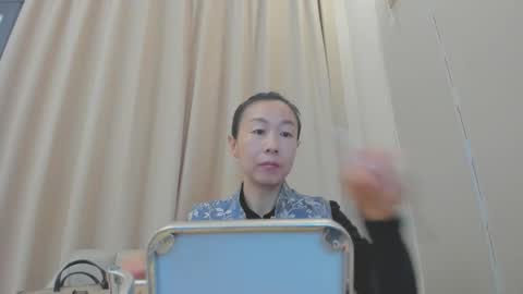 Snapshot of rongrong0329 chatting on April 8, 11:37 pm sui sui online show from April 8, 11:37 pm
