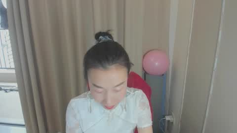 Snapshot of rongrong0329 chatting on May 27, 1:57 am sui sui online show from May 27, 1:57 am