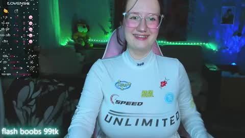 Snapshot of roniya_v chatting on January 7, 12:20 pm Spicy lady Kristy online show from January 7, 12:20 pm