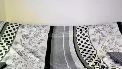 Snapshot of ronnie_fallout chatting on January 31, 7:11 pm Ronnie online show from January 31, 7:11 pm