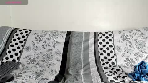 Snapshot of ronnie_fallout chatting on February 20, 6:30 pm Ronnie online show from February 20, 6:30 pm