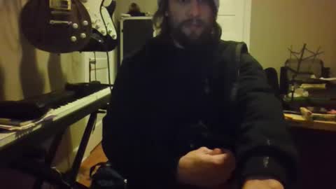 ronniejohnston13 online show from December 3, 3:14 am