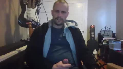 ronniejohnston13 online show from January 14, 6:24 pm