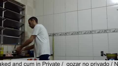 Snapshot of ronnispoto chatting on January 21, 8:43 pm ronny online show from January 21, 8:43 pm