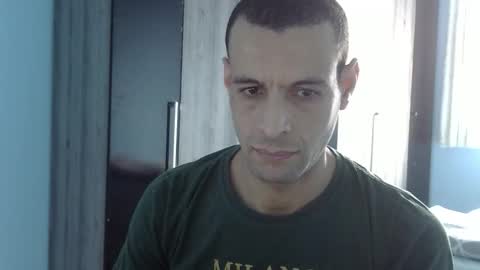 Snapshot of ronnispoto chatting on February 5, 8:57 pm ronny online show from February 5, 8:57 pm