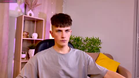 Snapshot of rony_winston chatting on February 7, 7:17 pm Rony online show from February 7, 7:17 pm