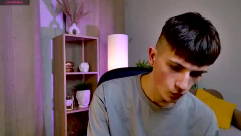 Snapshot of rony_winston chatting on February 8, 7:39 pm Rony online show from February 8, 7:39 pm