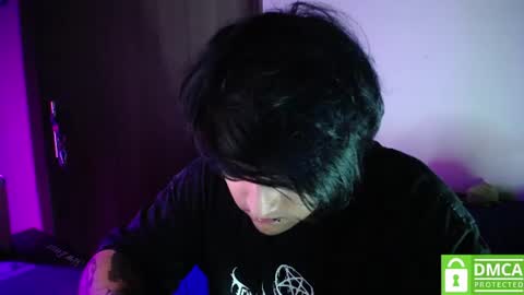 Snapshot of room_hot_x chatting on June 11, 12:32 am ken online show from June 11, 12:32 am