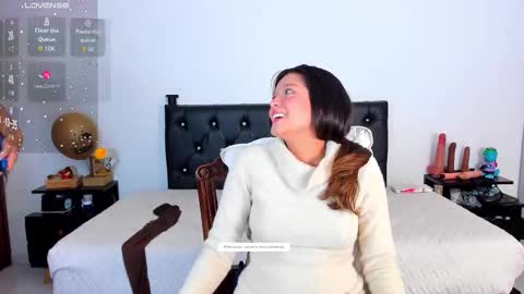    online show from December 2, 10:38 pm