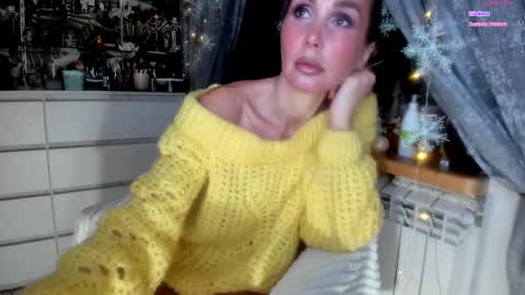 Aurora online show from December 22, 11:02 pm