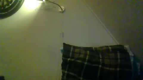 Snapshot of rororober chatting on February 22, 6:39 pm rororober online show from February 22, 6:39 pm