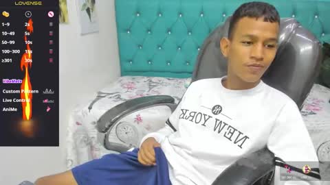 Snapshot of rory_castro chatting on October 23, 11:24 pm RORY CASTRO online show from October 23, 11:24 pm