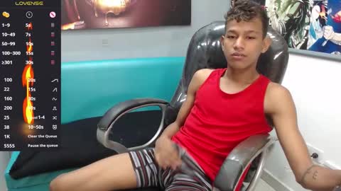 Snapshot of rory_castro chatting on February 25, 5:33 pm RORY CASTRO online show from February 25, 5:33 pm