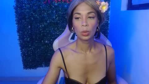 rosa online show from March 5, 12:39 am