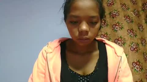 Snapshot of rosah225127 chatting on April 22, 3:20 am rosah225127 online show from April 22, 3:20 am
