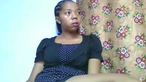Snapshot of rosah225127 chatting on April 26, 3:53 pm rosah225127 online show from April 26, 3:53 pm