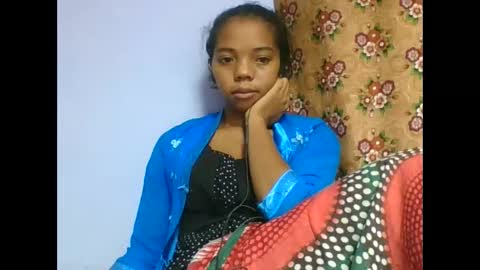Snapshot of rosah225127 chatting on May 2, 5:34 am rosah225127 online show from May 2, 5:34 am
